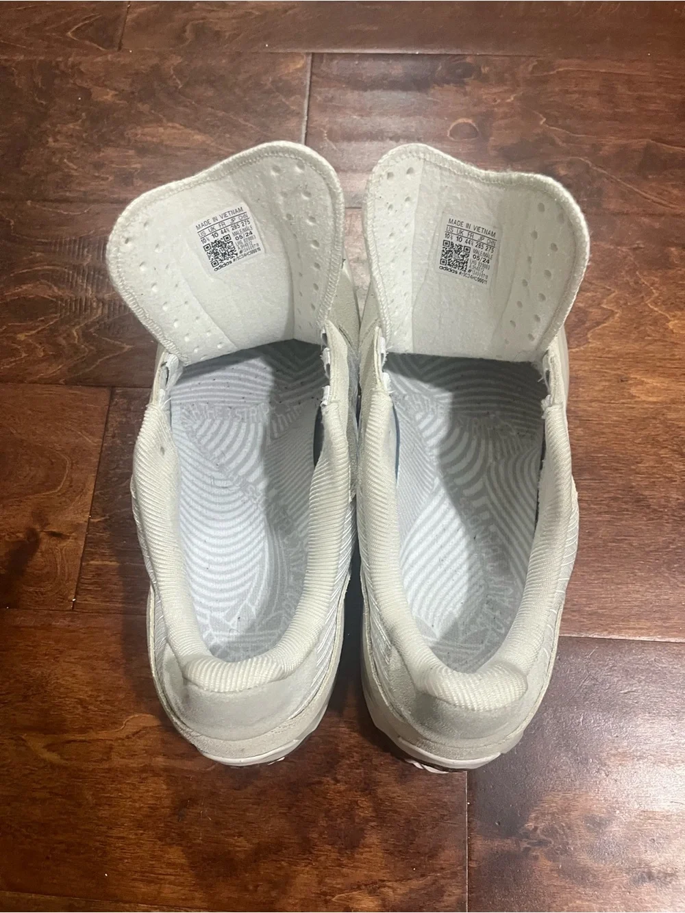 Adidas Puig Crystal White. Mens Size: 10/2